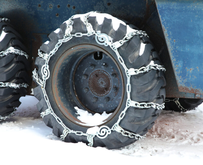 chains on tires for winter driving